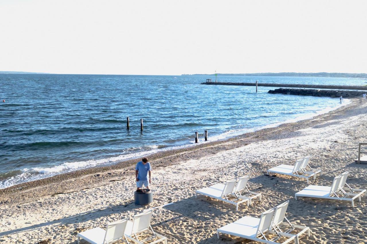 Falmouth Tides Экстерьер фото