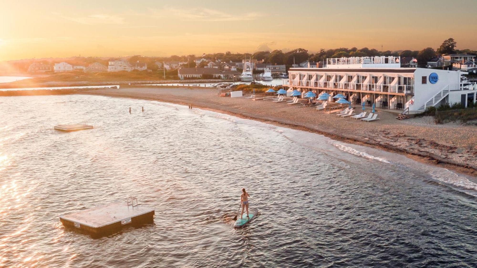 Falmouth Tides Экстерьер фото